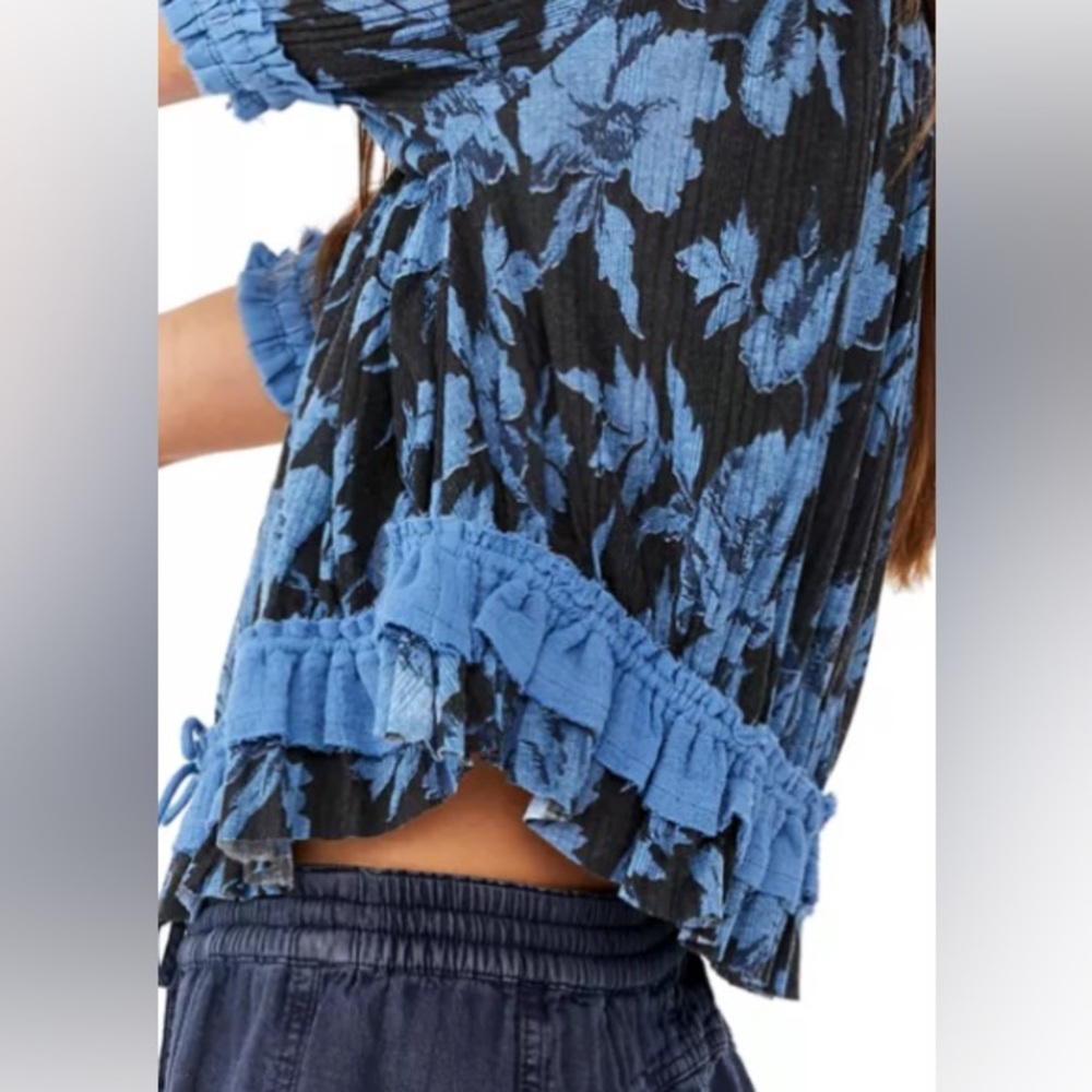 FREE PEOPLE PERFECT DAY TOP size small NWOT - Picture 2 of 3